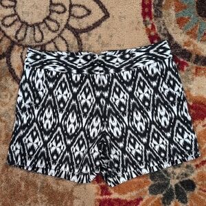 Daniel Cremieux Monochrome Patterned Shorts